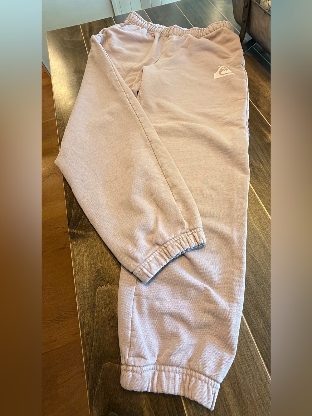 Quiksilver Fleece Jogger Pants, women’s medium.  Light mauve color.